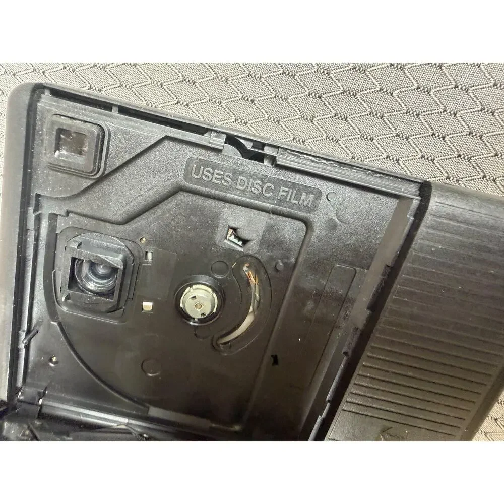Vintage Kodak Disc 6000 Black Disc Film Camera Point Shoot Auto Flash USA 80s